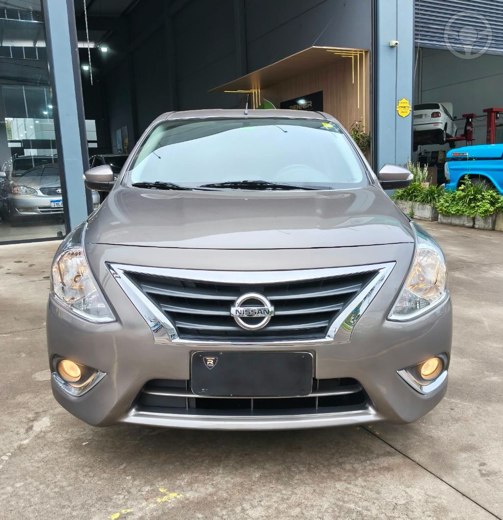 VERSA SL 1.6 16V FLEXSTART 4P AUT. - 2017 - LAJEADO