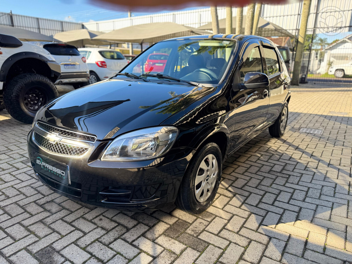 CELTA 1.0 MPFI LIFE 8V FLEX 4P MANUAL - 2015 - CANOAS