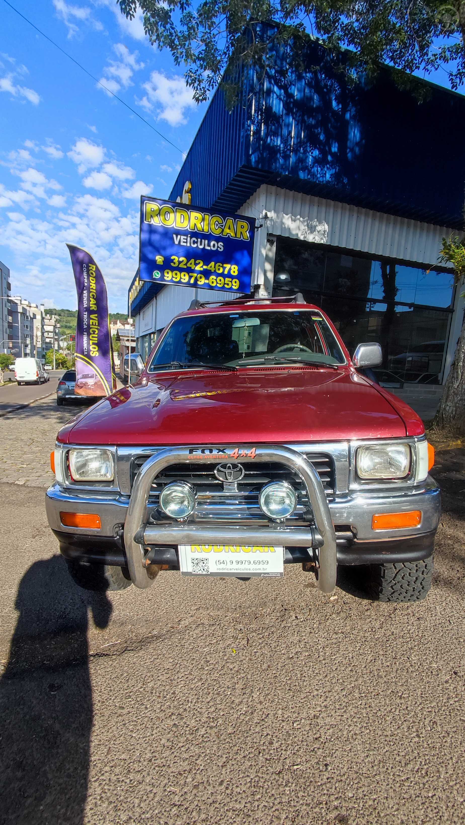 HILUX 4CD SR5 4X4 DIESEL - 1999 - NOVA PRATA