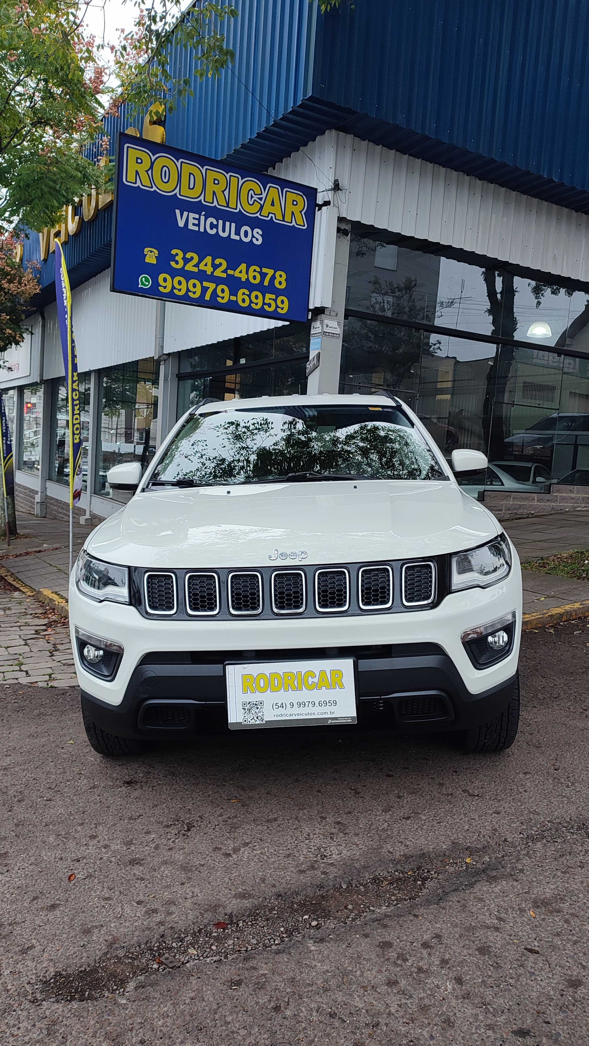 COMPAS LONGITUDE D. AUT. 4X4 - 2018 - NOVA PRATA