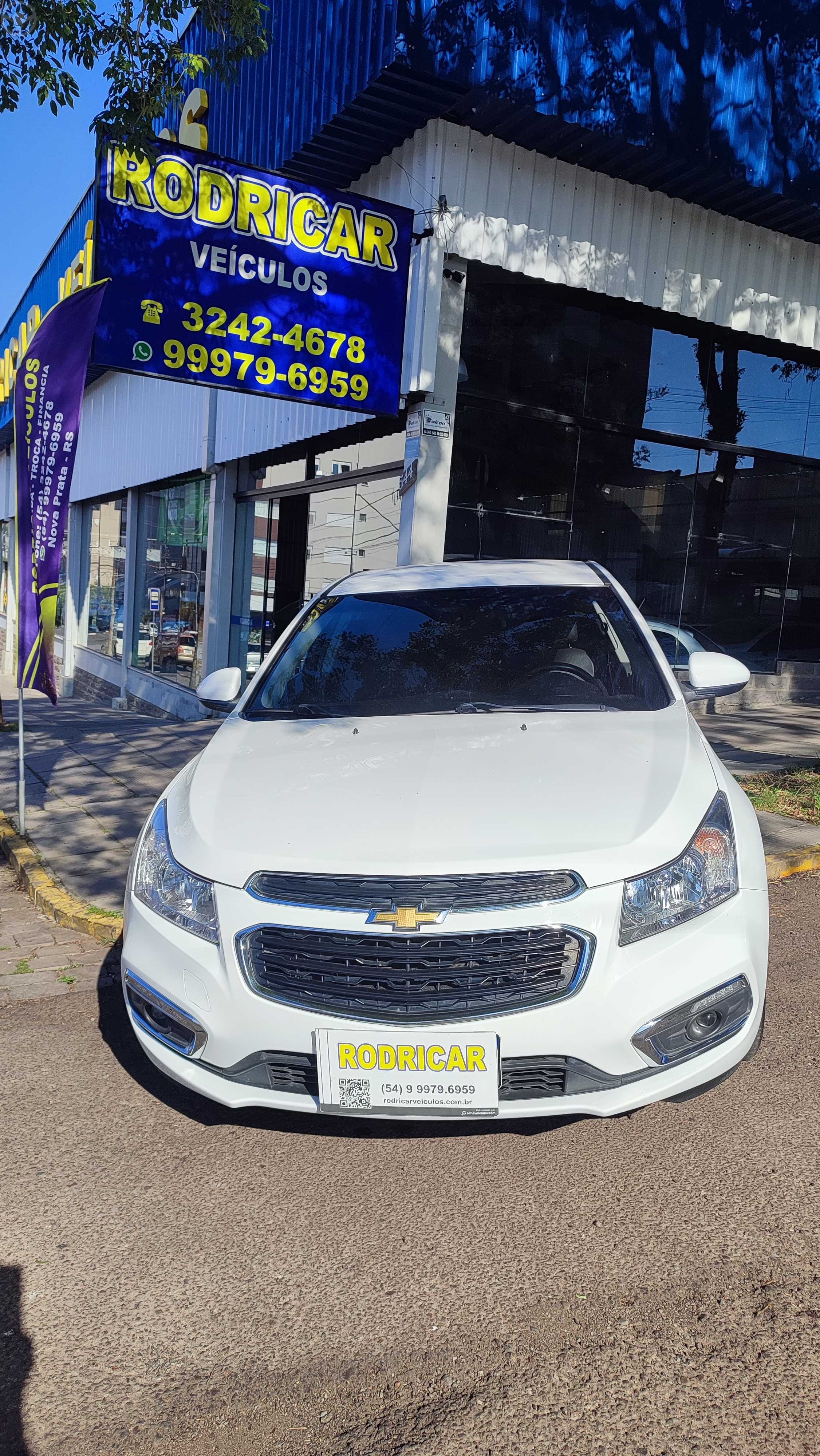CRUZE LT 1.8 SEDAN AUTOMATIC F - 2016 - NOVA PRATA