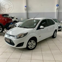 fiesta 1.6 sedan manual   baixa    2012 passo fundo