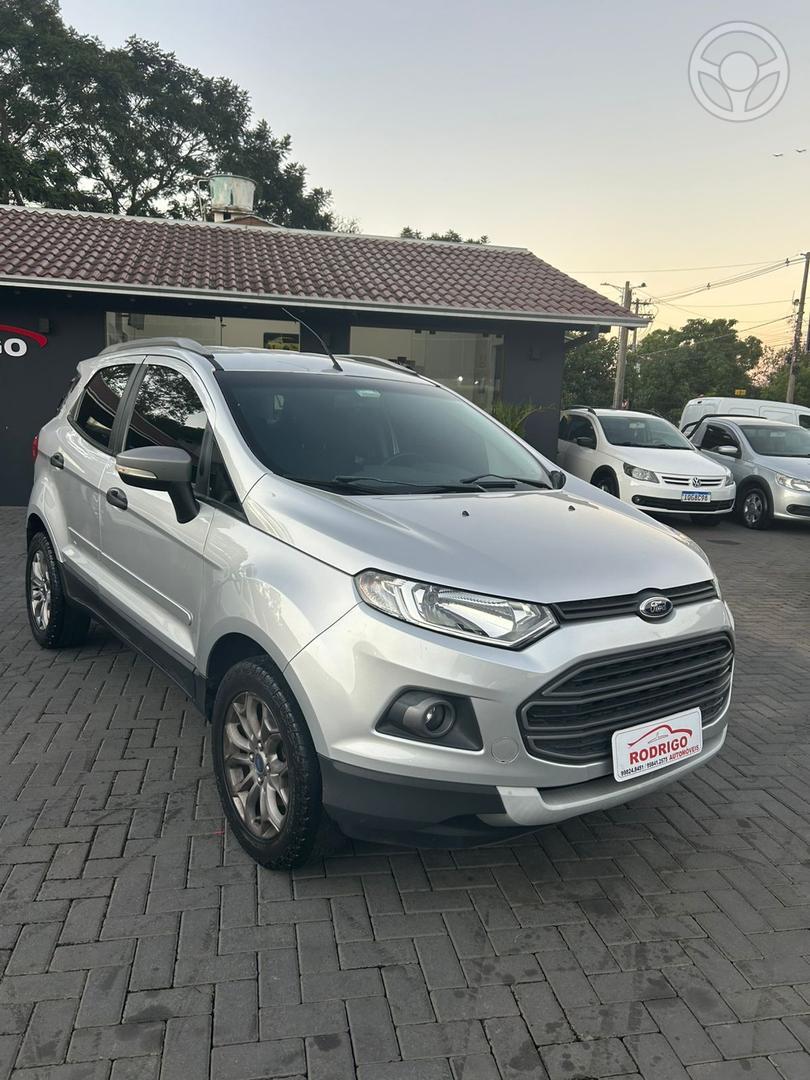 ECOSPORT - 2015 - PAROBé