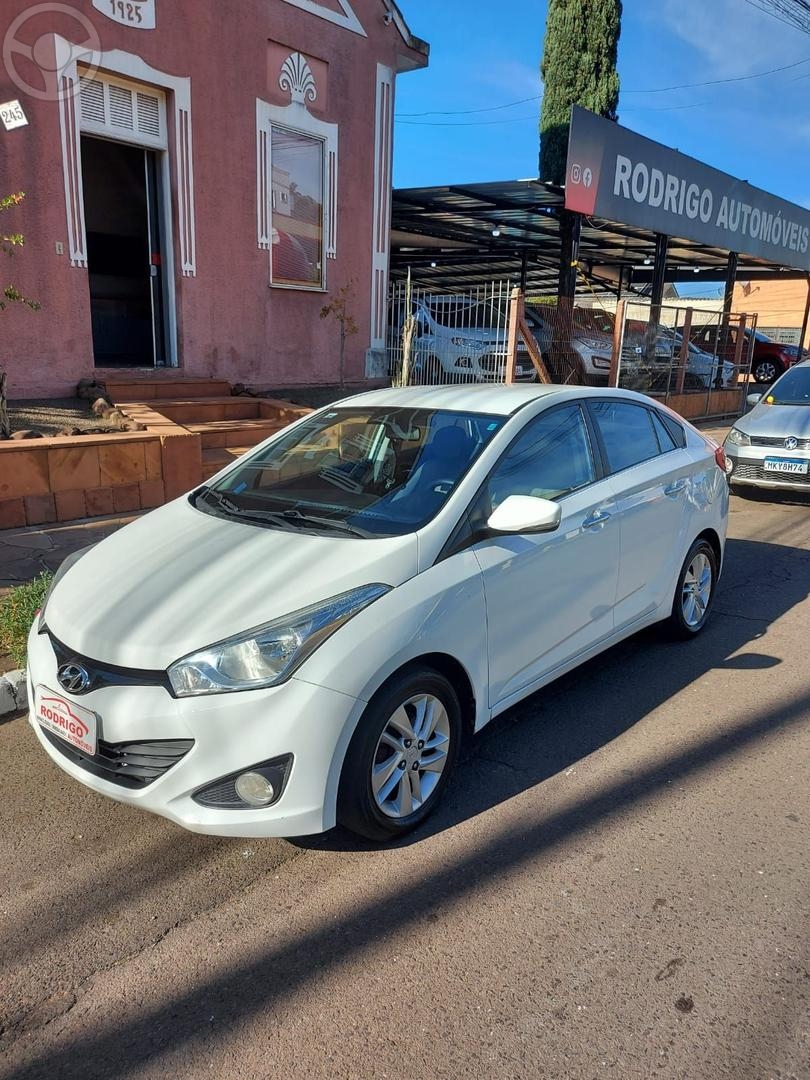 HB20S - 2014 - PAROBé