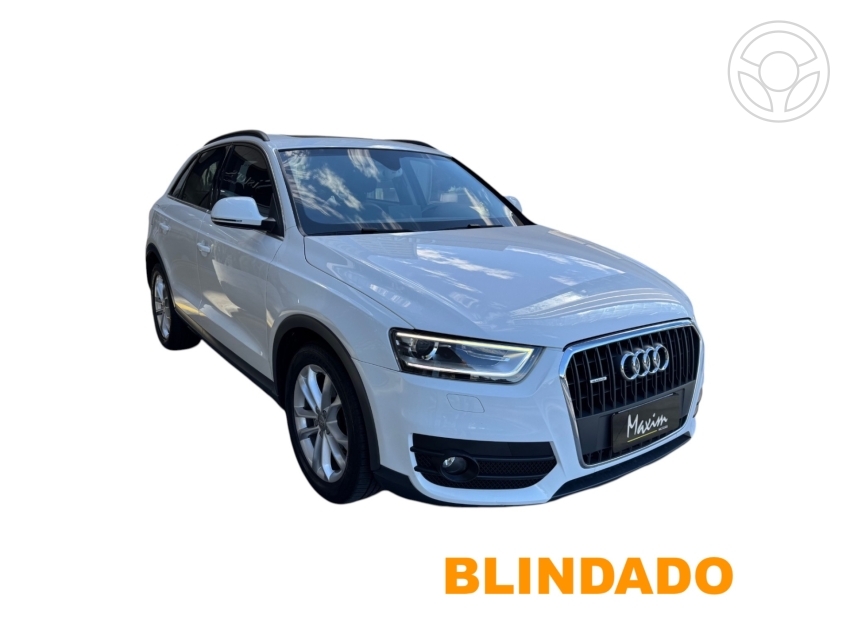 Q3 2.0 TFSI AMBIENTE QUATTRO 4P S TRONIC - 2015 - PORTO ALEGRE