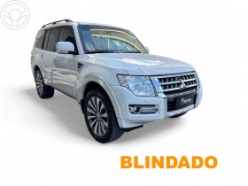 pajero full 3.8 hpe 4x4 v6 24v 4p automatico 2015 porto alegre