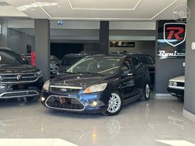 focus ghia 2.0 16v  2.0 16v flex 5p aut  2010 bento goncalves