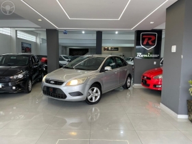 FOCUS 2.0 GLX SEDAN 16V FLEX 4P MANUAL