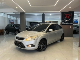 FOCUS 2.0 TITANIUM HATCH 16V FLEX 4P AUTOMATICO