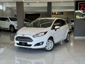 fiesta se 1.6 16v flex 5p  2017 bento goncalves