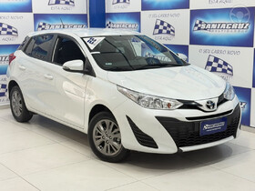 YARIS 1.5 XL PLUS CONNECT 16V FLEX 4P AUTOMÁTICO