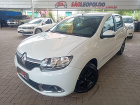 SANDERO 1.6 DYNAMIQUE 8V FLEX 4P MANUAL