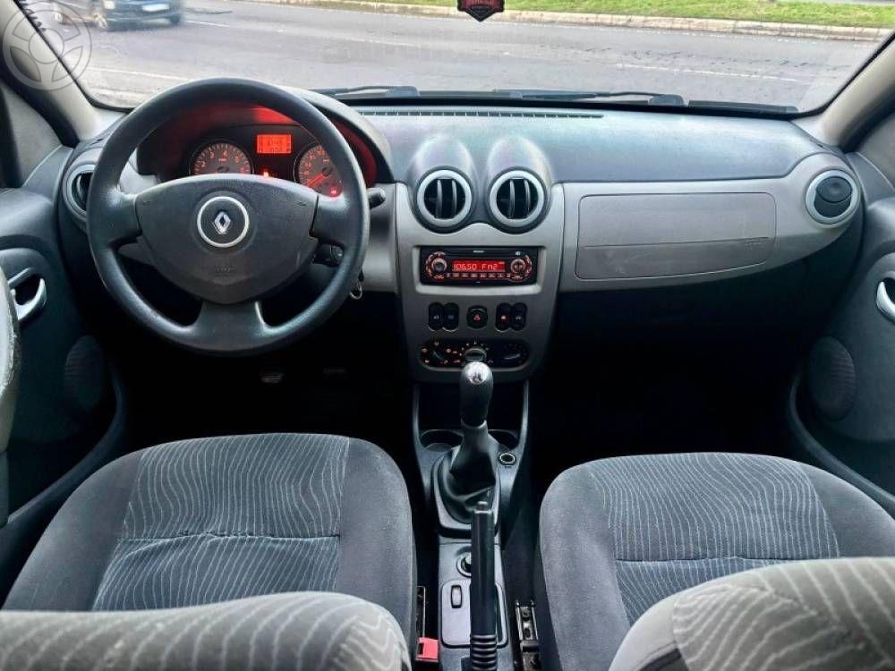 RENAULT - SANDERO 1.6 PRIVILEGE 8V FLEX 4P MANUAL - 2010/2010 - PRETA - R$ 31.900,00