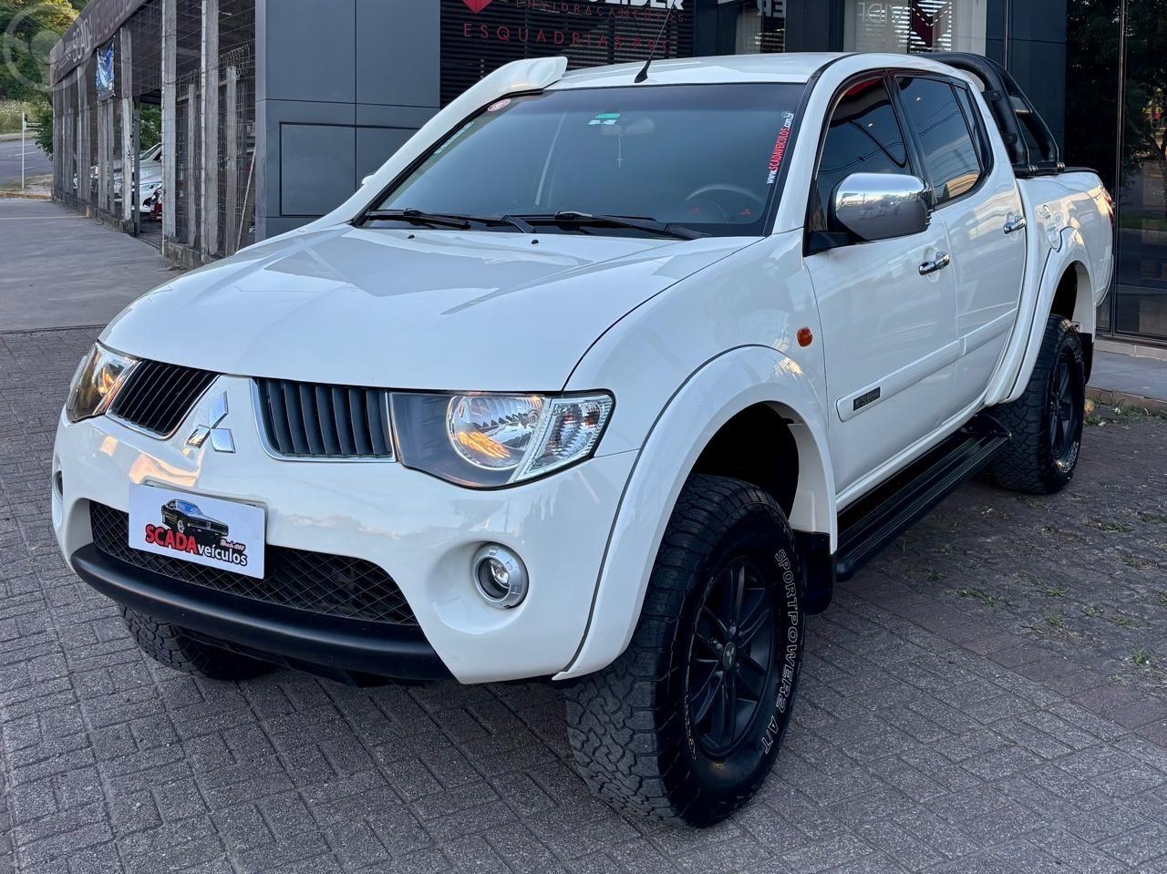 MITSUBISHI - L200 TRITON - 2009/2009 - BRANCA - R$ 92.900,00