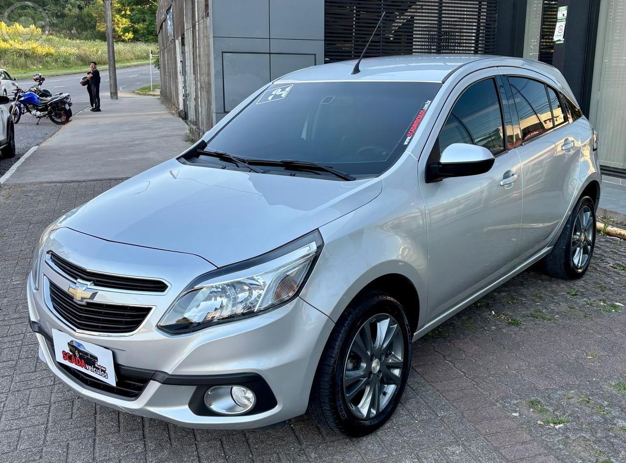CHEVROLET - AGILE - 2013/2014 - PRATA - R$ 45.900,00