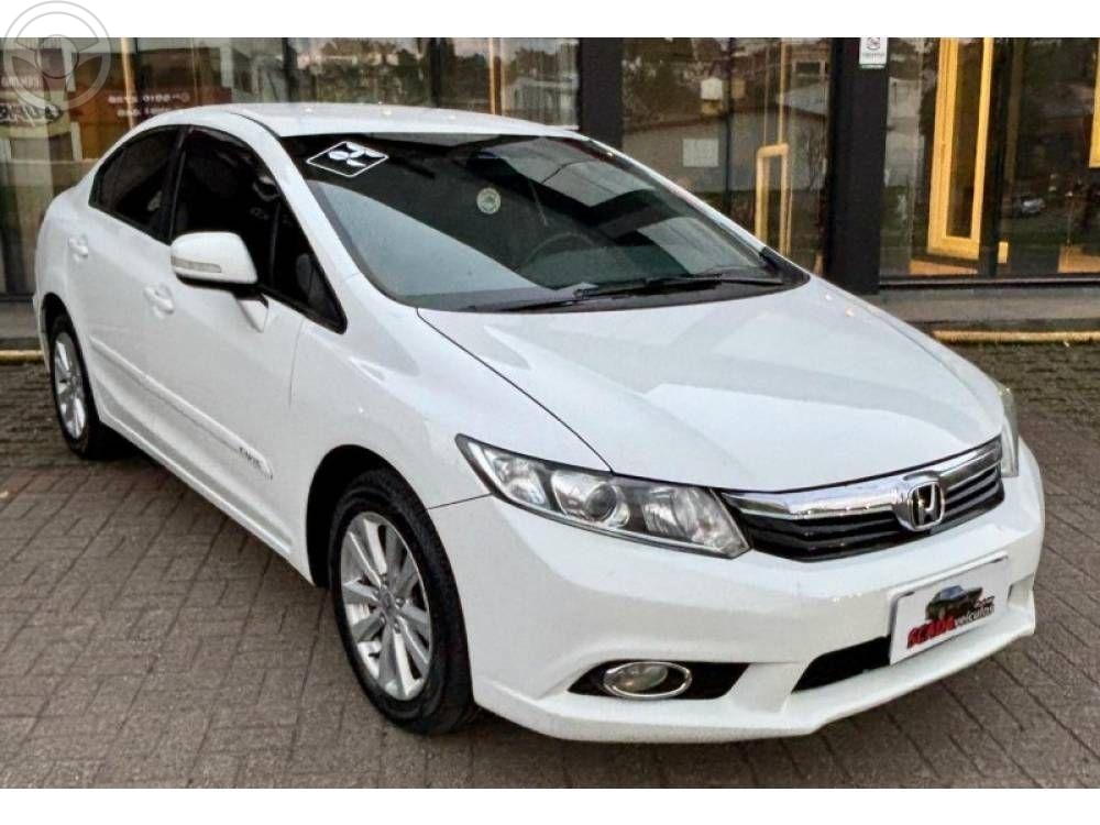 HONDA - CIVIC 2.0 LXR 16V FLEX 4P AUTOMATICO - 2013/2014 - BRANCA - R$ 74.900,00