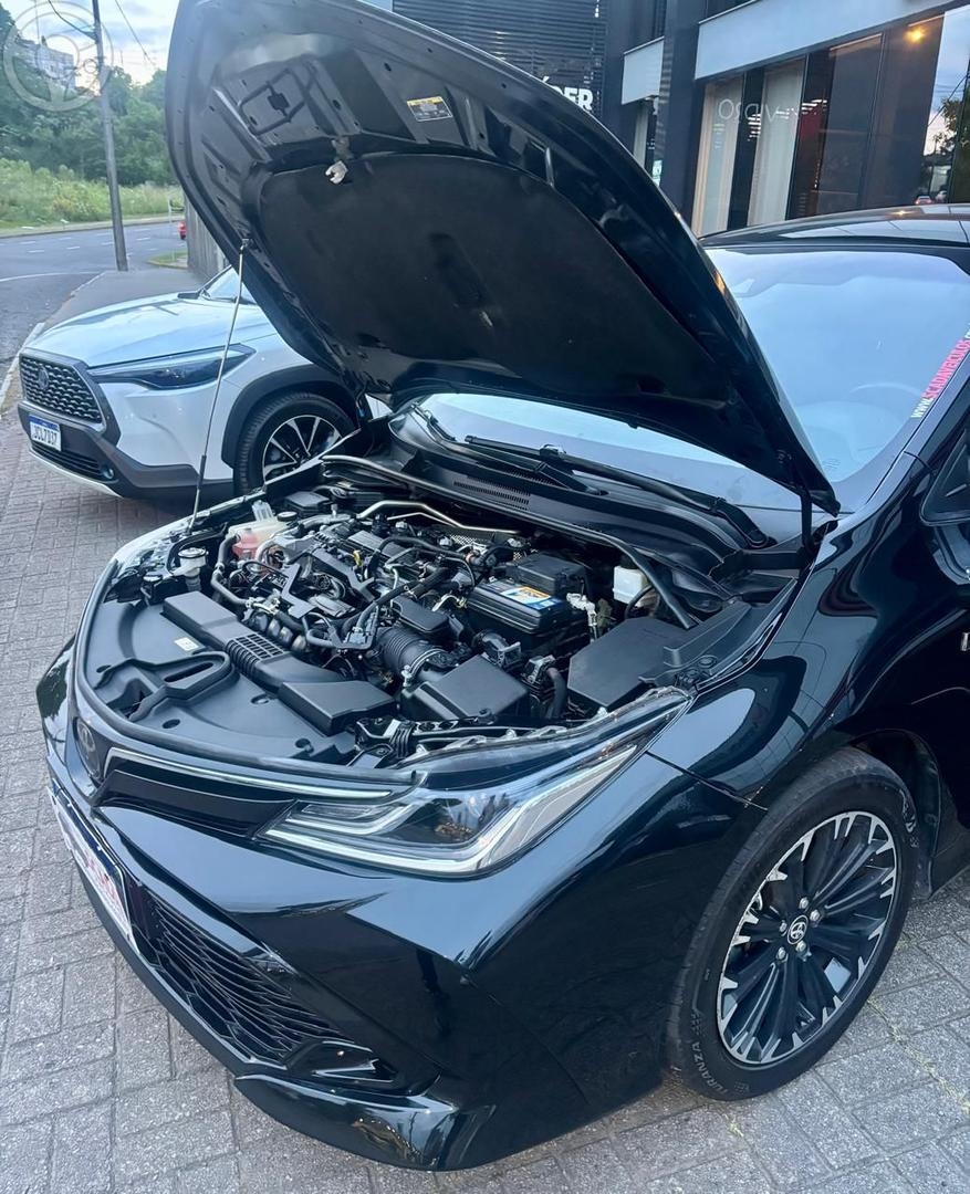 TOYOTA - COROLLA - 2021/2022 - PRETA - R$ 143.900,00