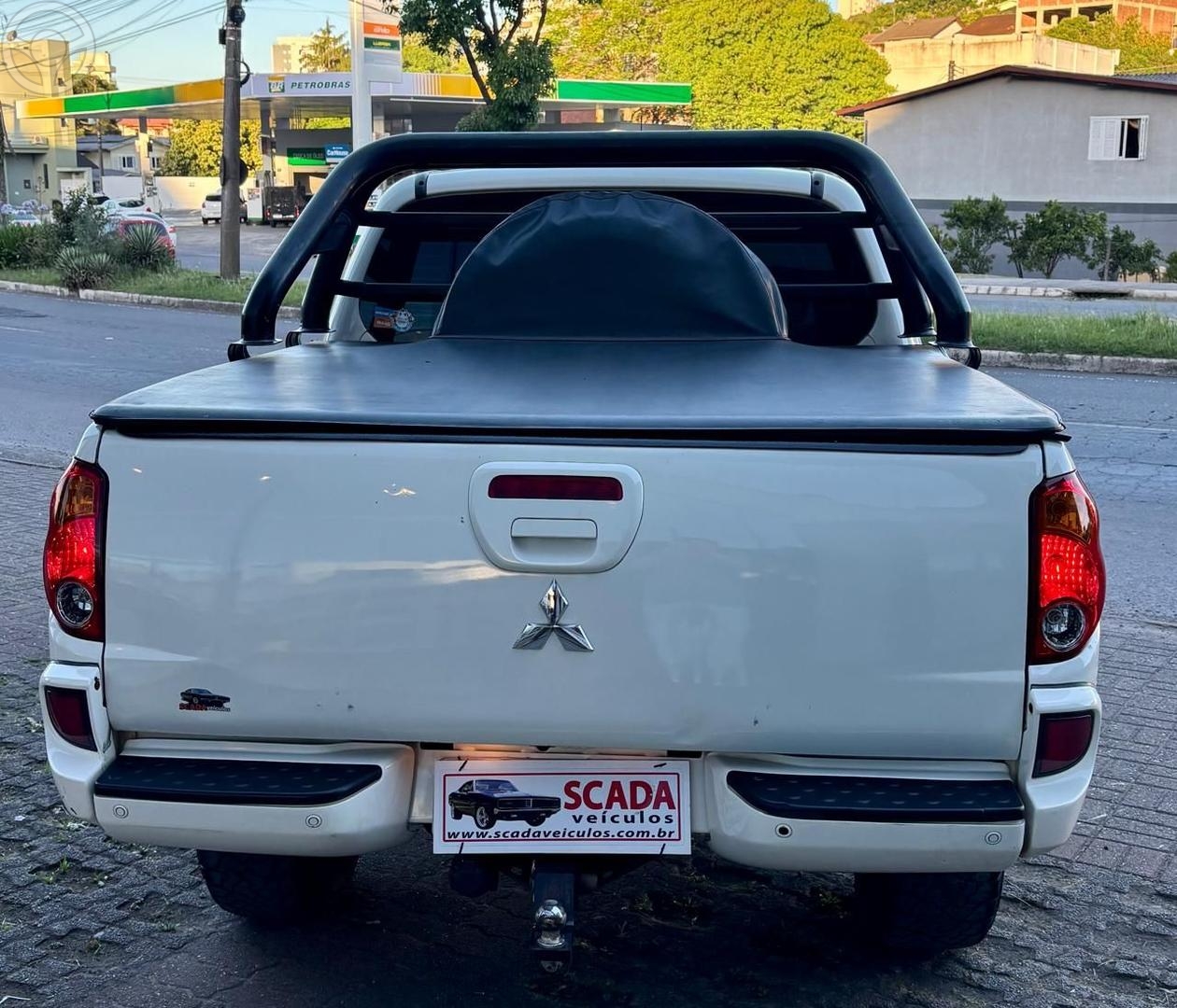 MITSUBISHI - L200 TRITON - 2009/2009 - BRANCA - R$ 92.900,00