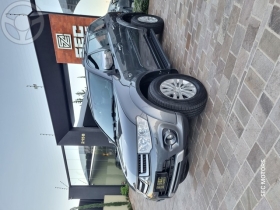 pajero dakar hpe 3.2 4x4   7 lugares   4   estepe sem uso   manuais e chave reserva   ba 2016 passo fundo