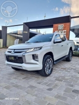 L200 TRITON 2.4 HPE-S SPORT 4X4 CD 16V DIESEL 4P AUTOMATICO