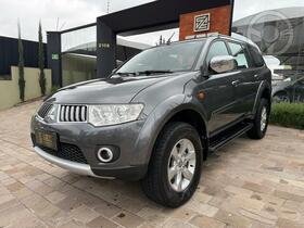 pajero dakar 3.2 hpe 4x4 diesel     167.000   7 lugares   estepe sem uso    2013 passo fundo
