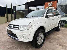 pajero dakar flex 3.5 v6 4x4 automatica   sem retoques de pintura   7 lugares   manuais e chave rese 2015 passo fundo