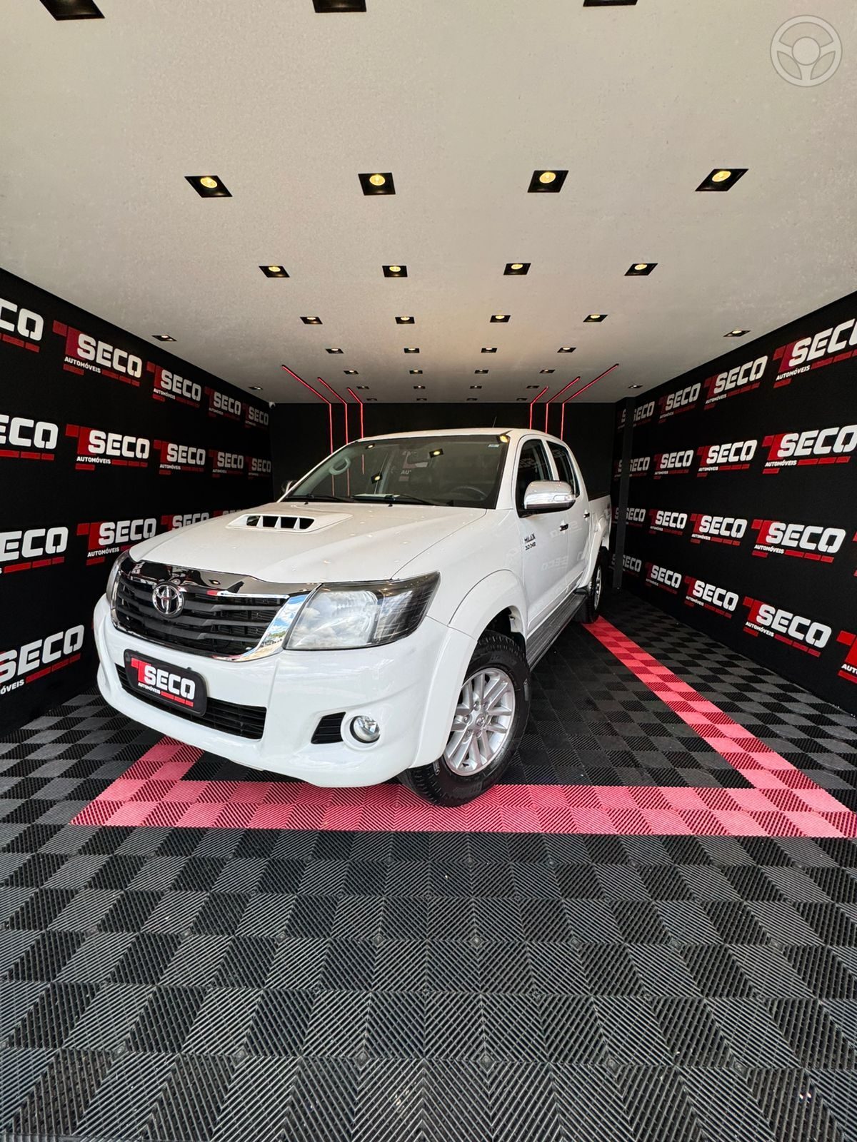 HILUX 3.0 SRV 4X4 CD 16V TURBO INTERCOOLER DIESEL 4P AUTOMÁTICO - 2015 - PASSO FUNDO
