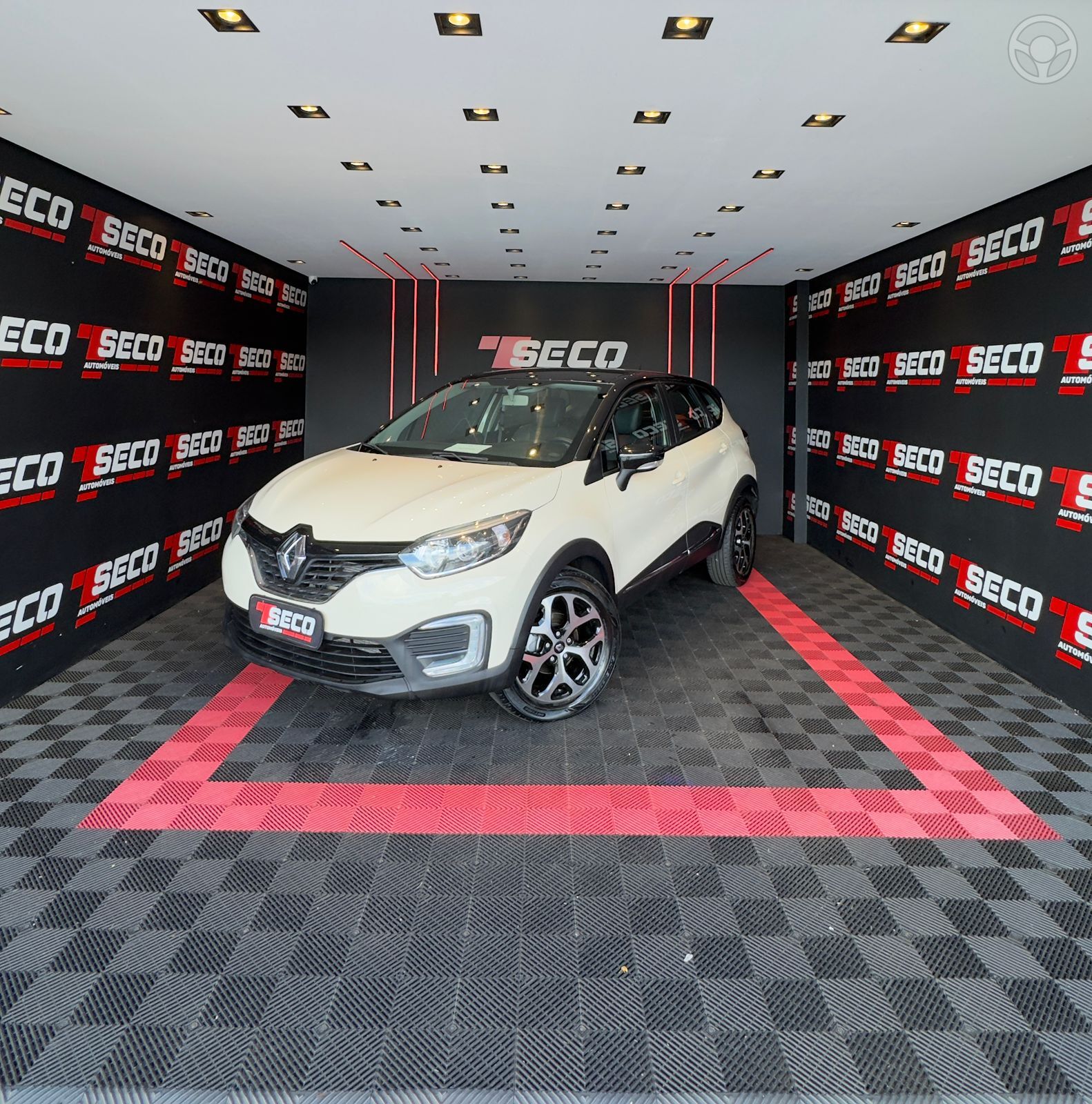 CAPTUR LIFE 1.6 16V FLEX 5P AUT. - 2018 - PASSO FUNDO