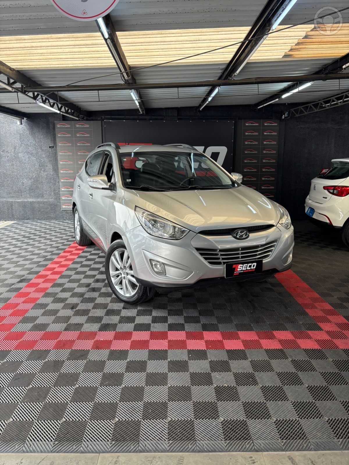 IX35 2.0 MPFI GLS 4X2 16V 4P AUTOMÁTICO - 2011 - PASSO FUNDO