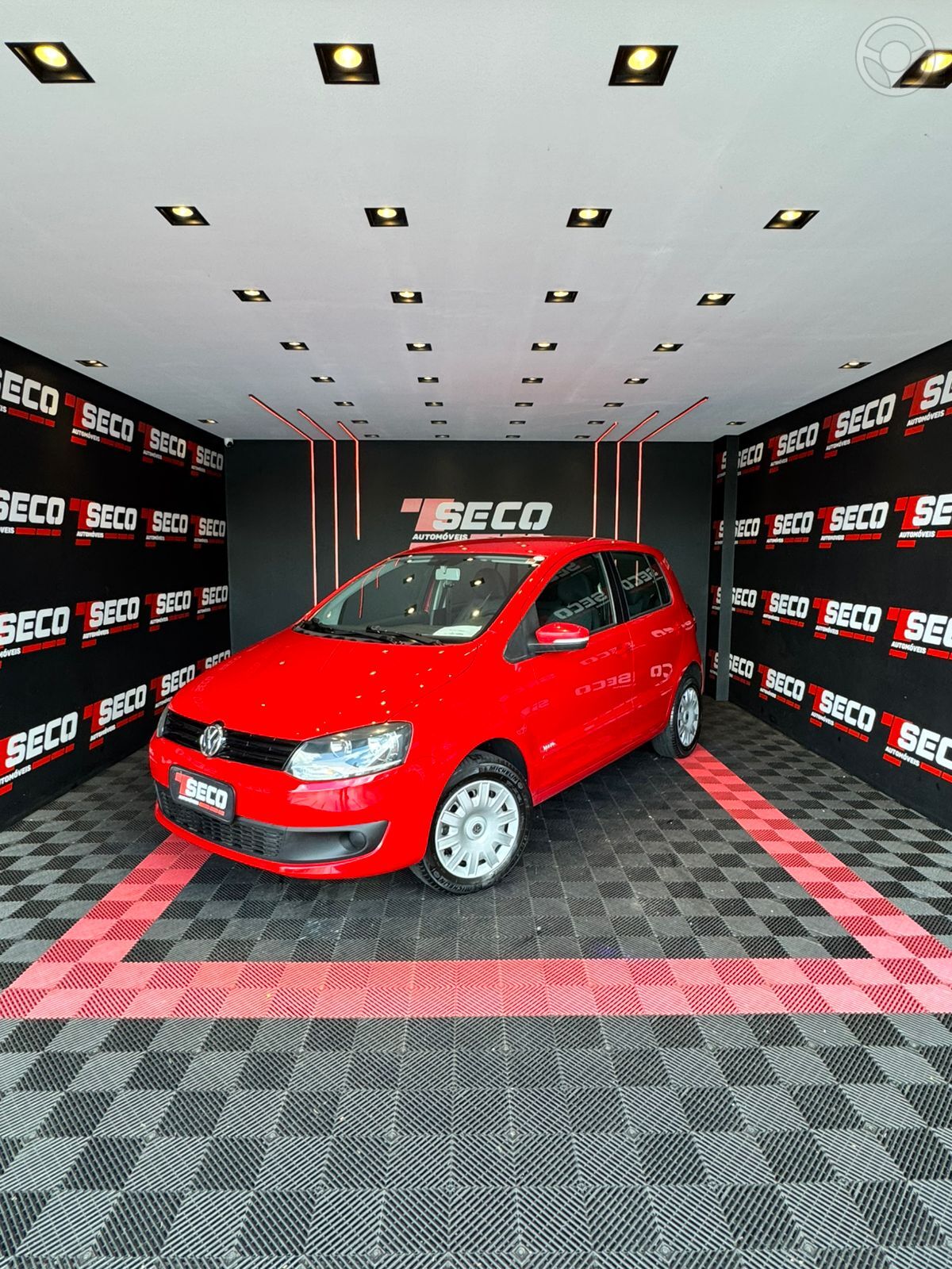 FOX 1.0 MI TOTAL FLEX 8V 5P - 2014 - PASSO FUNDO