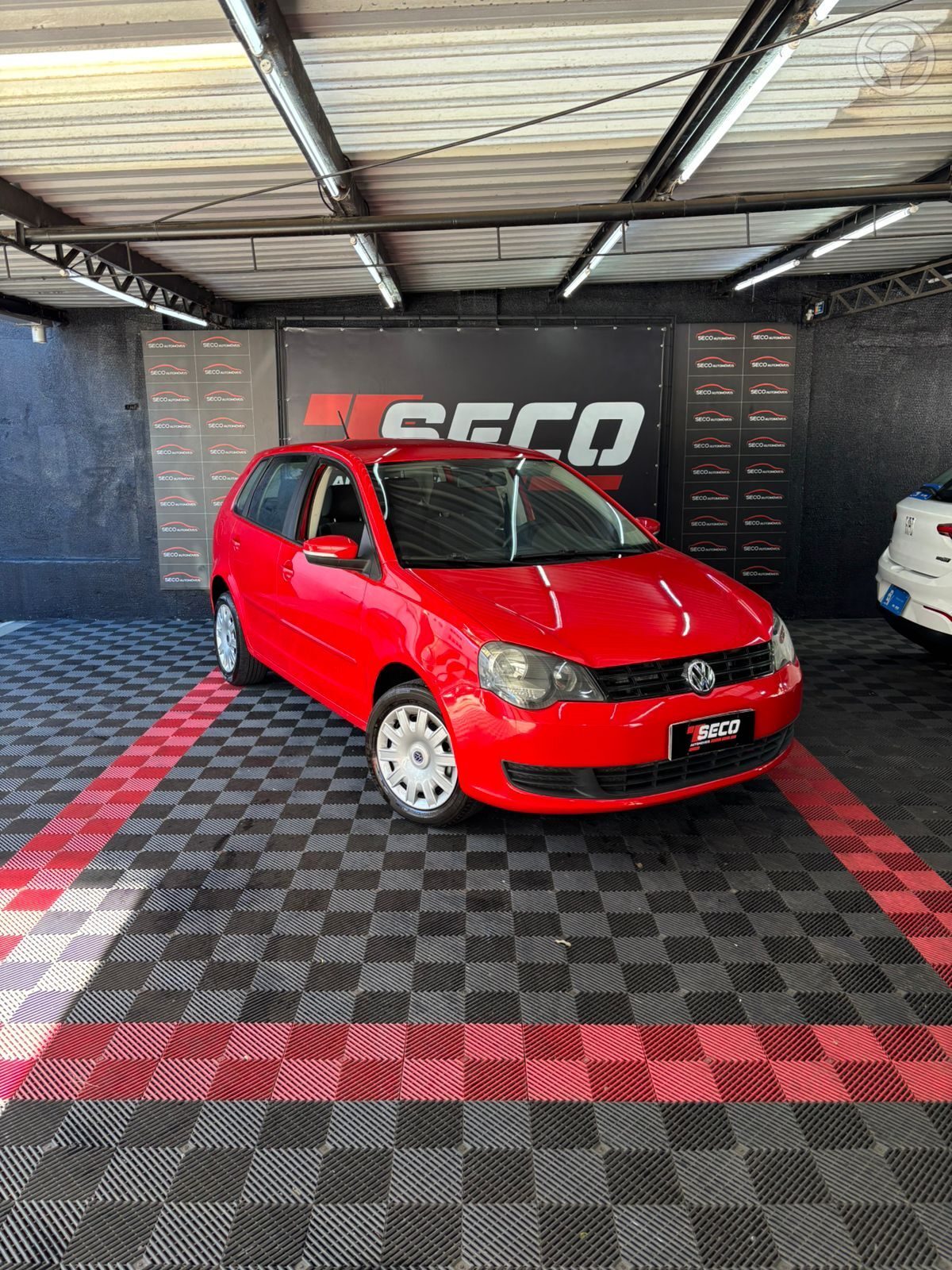POLO 1.6 MI 8V TOTAL FLEX 4P MANUAL - 2012 - PASSO FUNDO