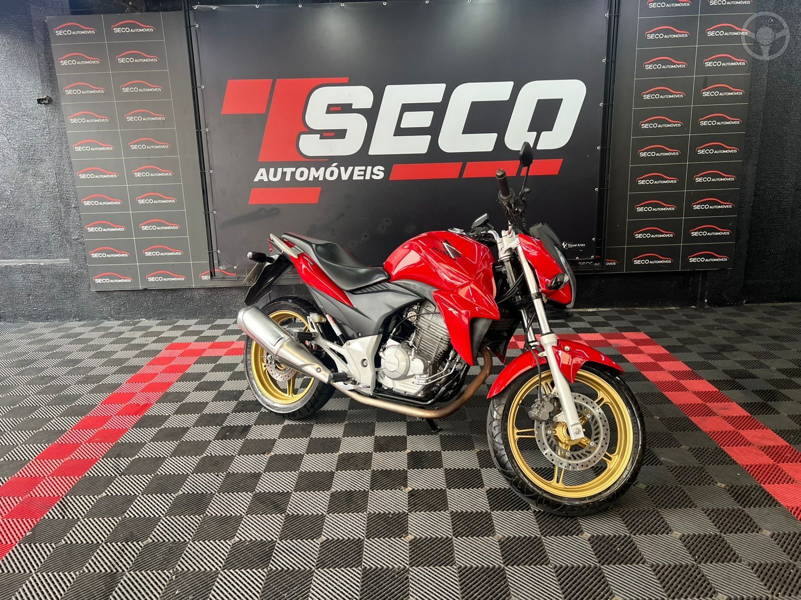 CB 300R ABS - 2015 - PASSO FUNDO