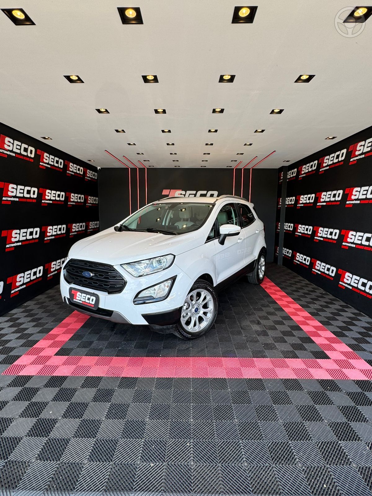 ECOSPORT 2.0 DIRECT FLEX TITANIUM AUTOMÁTICO - 2019 - PASSO FUNDO