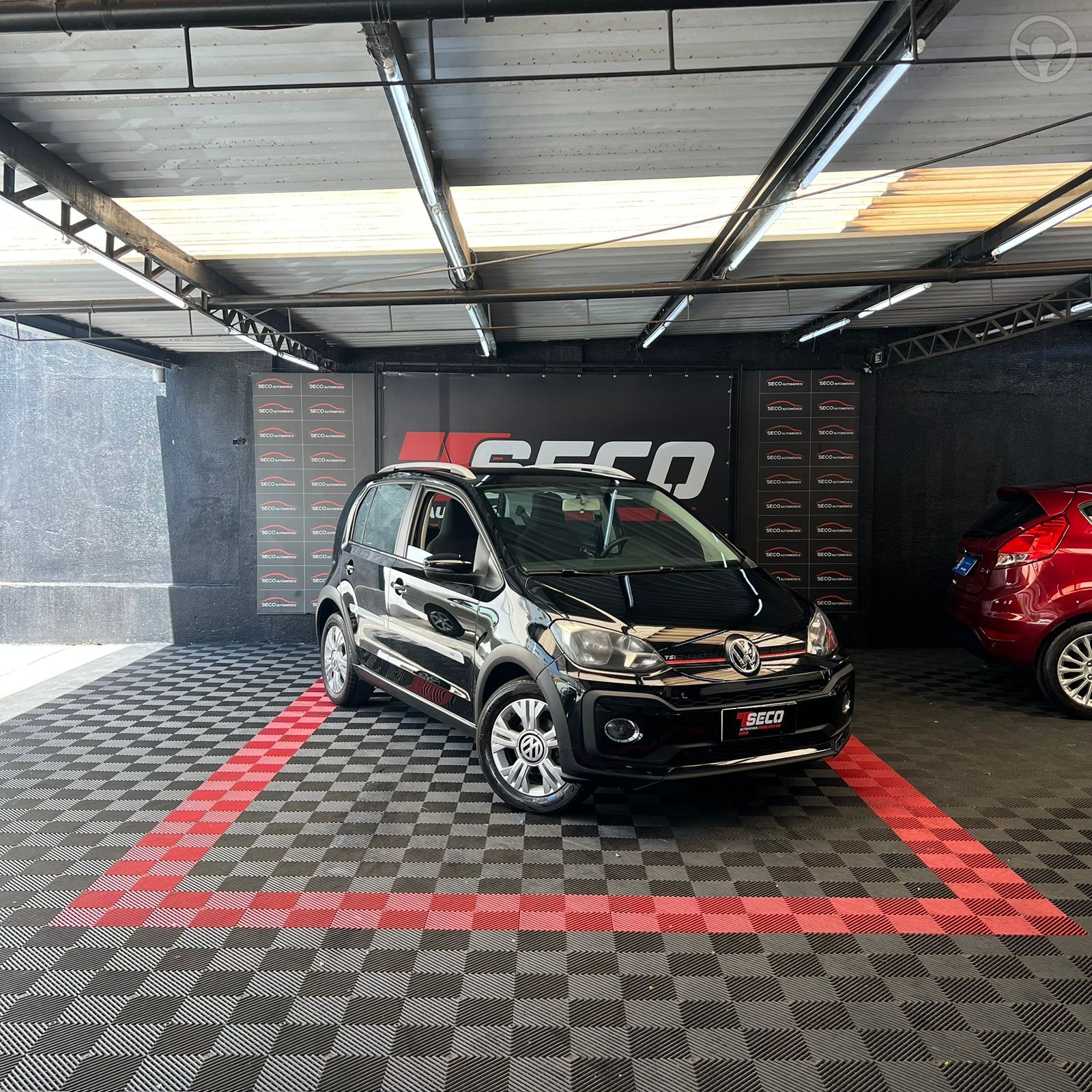 UP XTREME 1.0 TSI TOTAL FLEX 12V 5P - 2020 - PASSO FUNDO