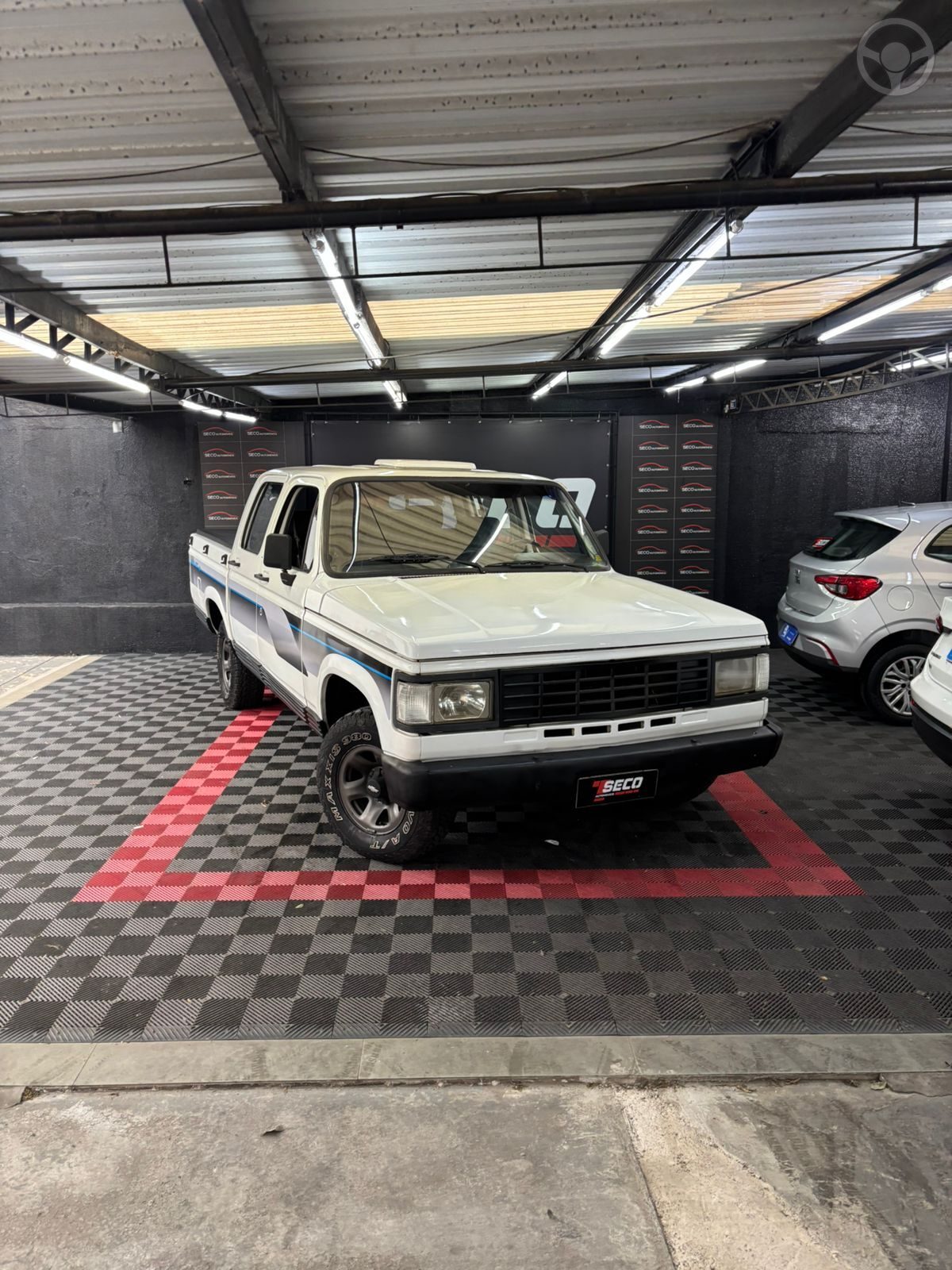 D20 4.0 CUSTOM DE LUXE CS 8V DIESEL 2P MANUAL - 1987 - PASSO FUNDO