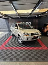 tucson 2.0 mpfi gls 16v 143cv 2wd 4p automatico 2013 passo fundo