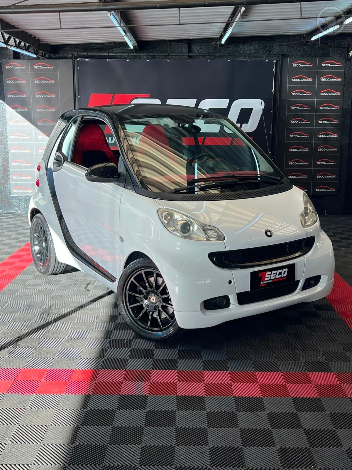 FORTWO 1.0 COUPÉ 3 CILINDROS 12V 2P AUTOMÁTICO - 2009 - PASSO FUNDO