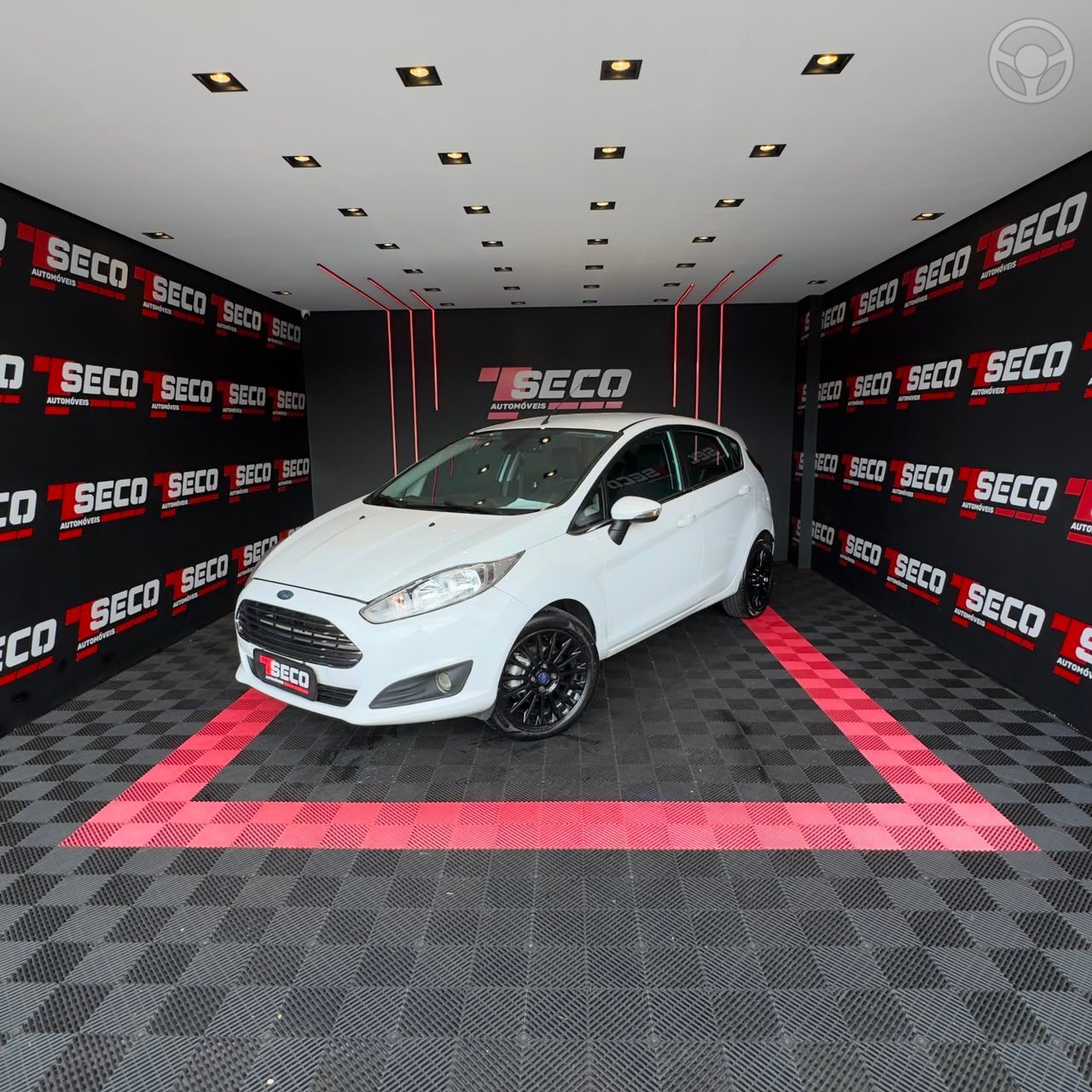 FIESTA 1.6 TITANIUM HATCH 16V FLEX 4P MANUAL - 2015 - PASSO FUNDO