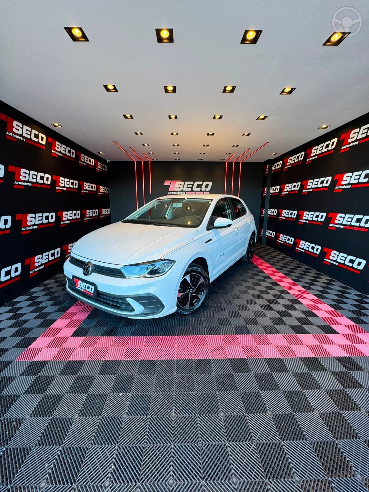 POLO 1.0 170 TSI COMFORTLINE AUTOMÁTICO - 2025 - PASSO FUNDO
