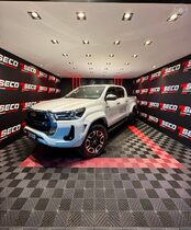 HILUX 2.8 D-4D TURBO DIESEL CD SRX PLUS 4X4 AUTOMÁTICO