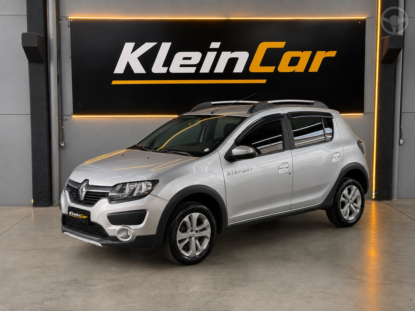 SANDERO 1.6 STEPWAY 16V FLEX 4P MANUAL - 2015 - NOVO HAMBURGO