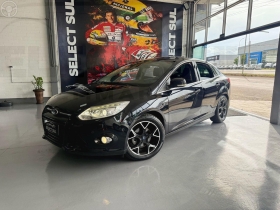 focus 2.0 titanium plus sedan 16v flex 4p automatico 2015 passo fundo