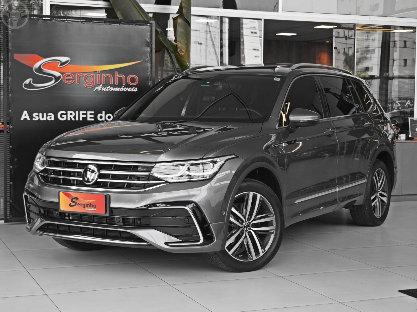 TIGUAN 2.0 300 TSI ALLSPACE R-LINE AUTOMÁTICO - 2024 - NOVO HAMBURGO