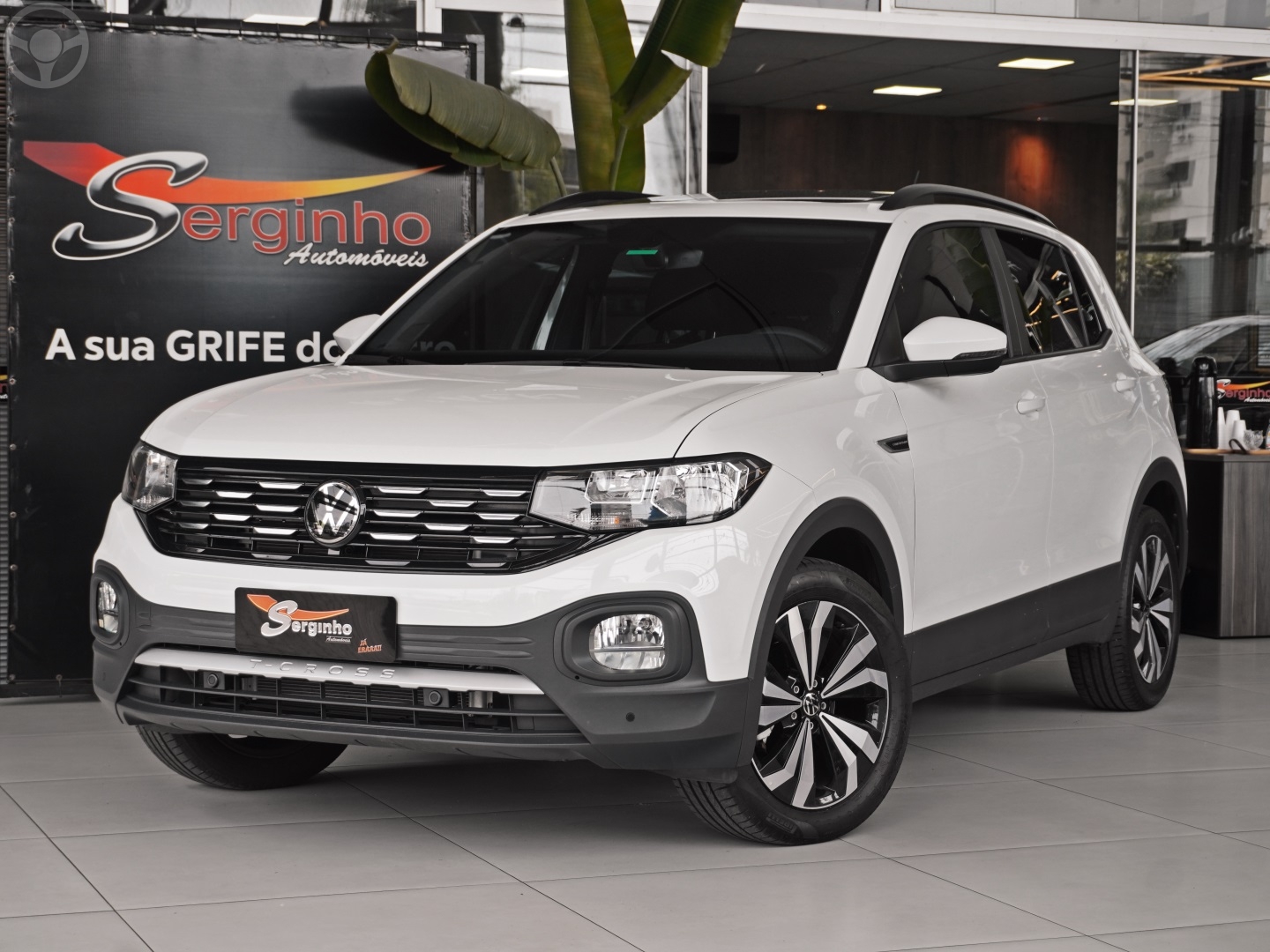 T-CROSS 1.0 200 TSI TOTAL FLEX COMFORTLINE AUTOMÁTICO - 2024 - NOVO HAMBURGO