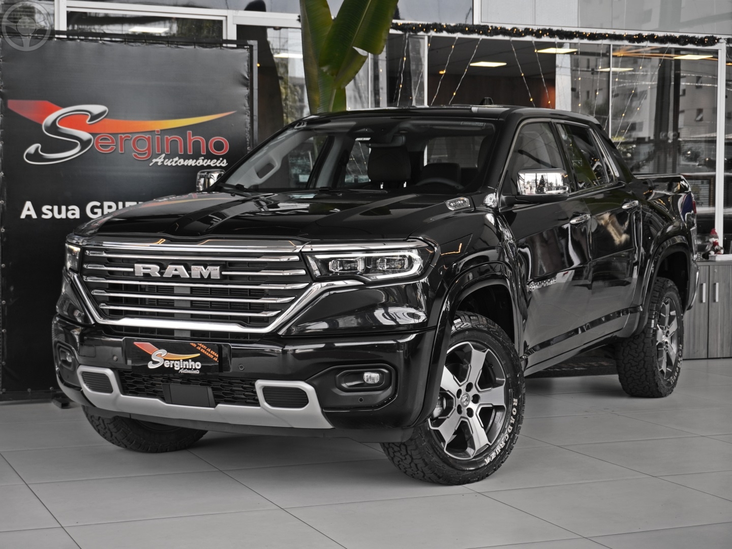 RAMPAGE 2.0 TURBO DIESEL LARAMIE 4X4 AUTOMÁTICO - 2024 - NOVO HAMBURGO