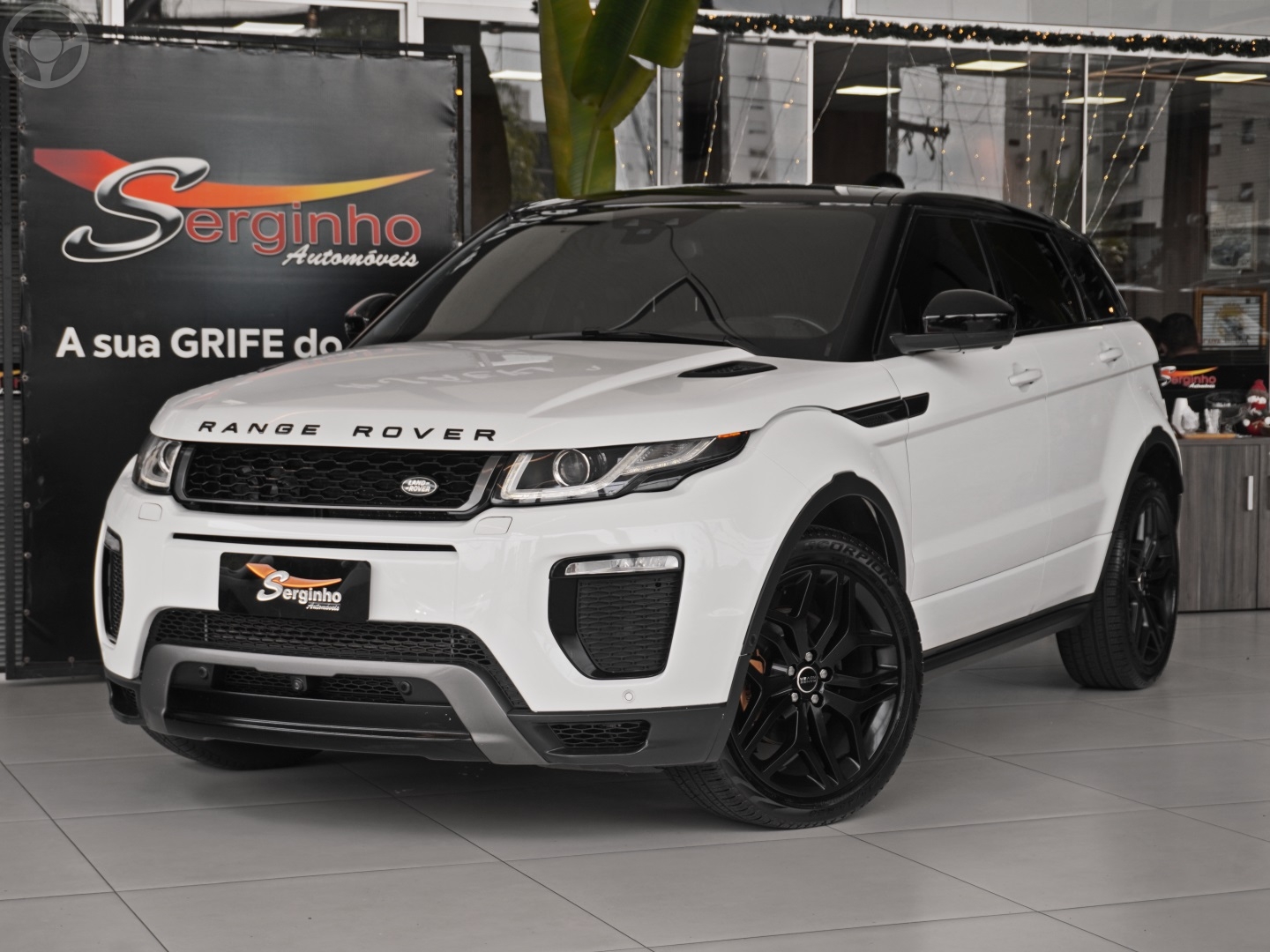 RANGE ROVER EVOQUE 2.0 HSE DYNAMIC 4WD 16V 4P AUTOMÁTICO - 2017 - NOVO HAMBURGO