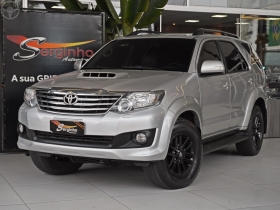 hilux sw4 3.0 srv 4x4 16v turbo intercooler diesel 4p automatico 2012 novo hamburgo