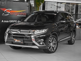 outlander 2.2 4x4 16v diesel 4p automatico 2018 novo hamburgo