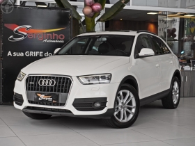 Q3 2.0 TFSI AMBIENTE QUATTRO 4P S TRONIC