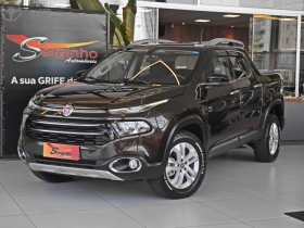 toro 2.0 16v turbo diesel volcano 4wd at9 2017 novo hamburgo